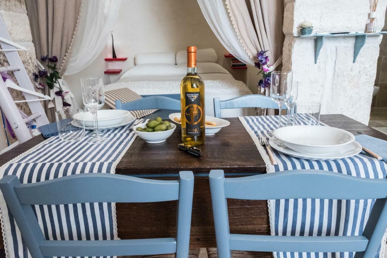 Casa Di Amici Apartment ออสตูนี ภายนอก รูปภาพ