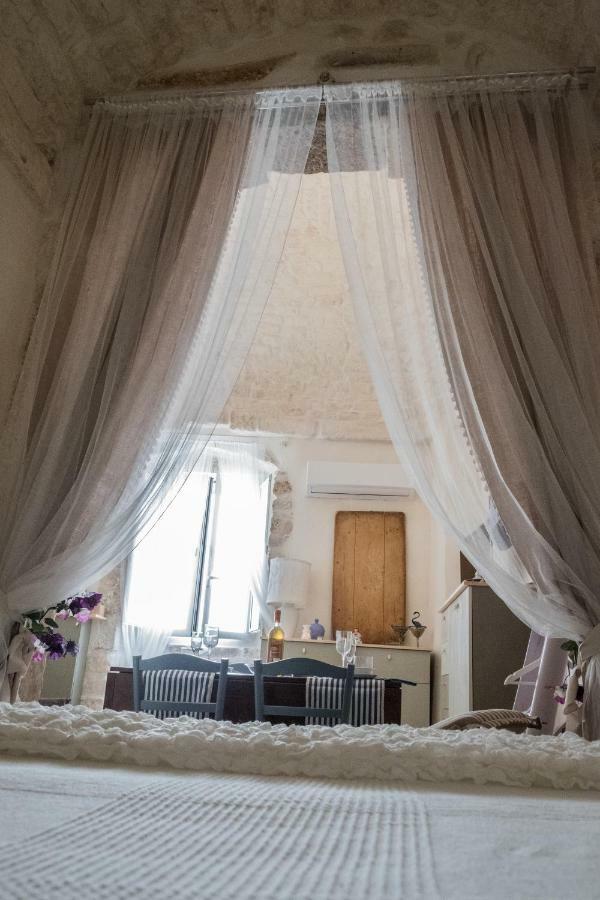 Casa Di Amici Apartment ออสตูนี ภายนอก รูปภาพ