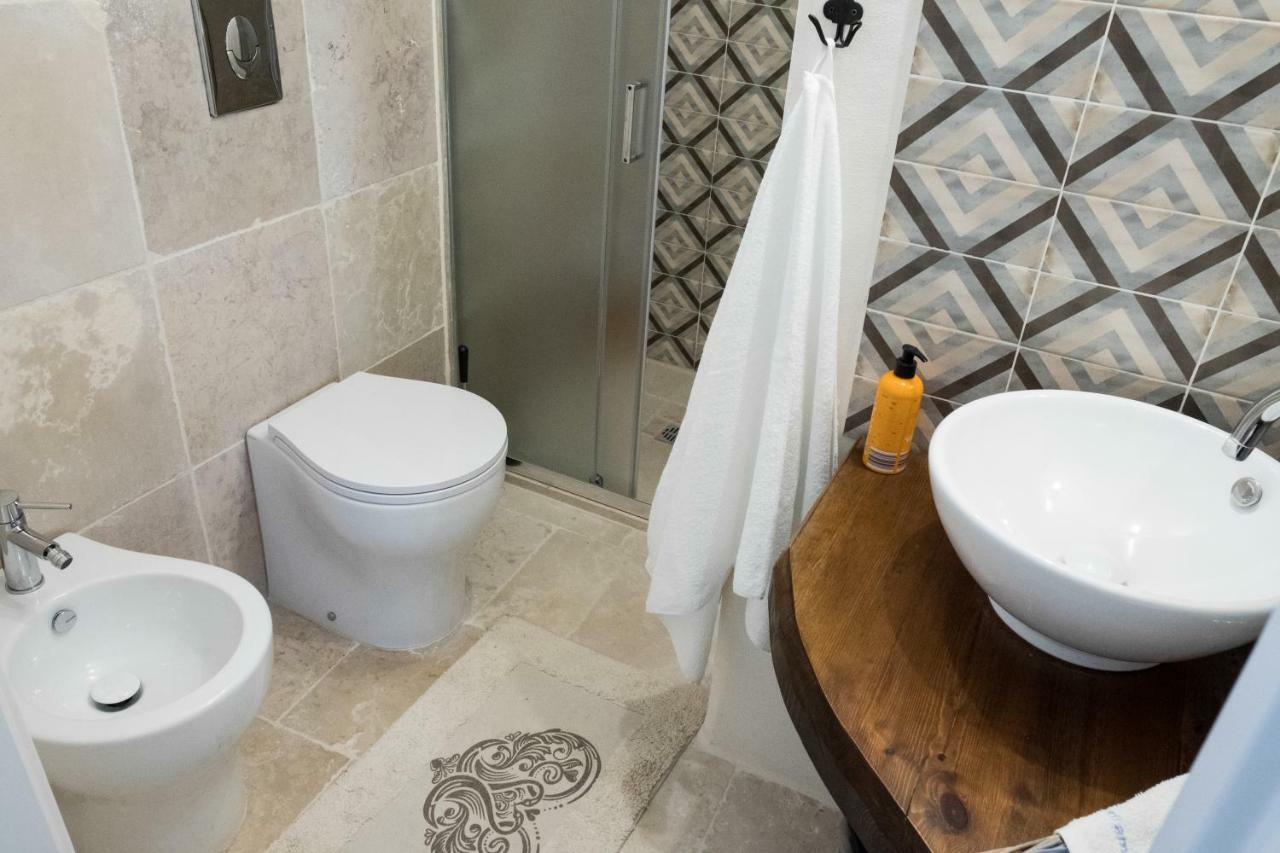 Casa Di Amici Apartment ออสตูนี ภายนอก รูปภาพ